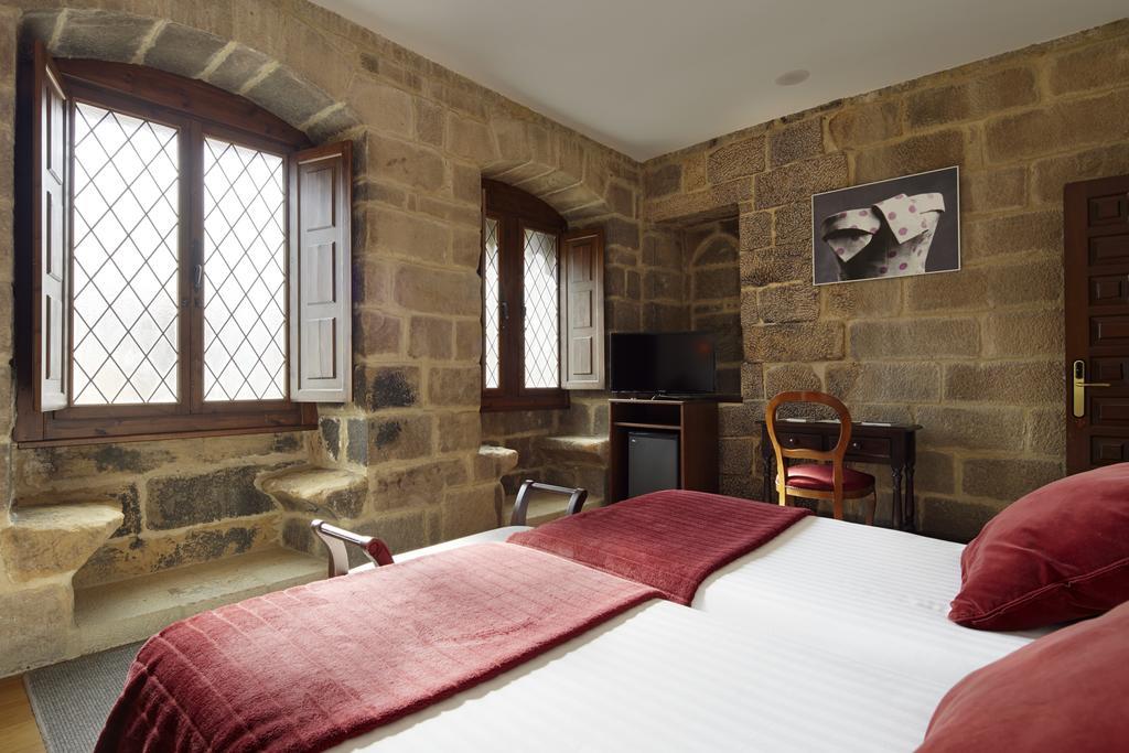 Saiaz Hotela Hotel 2*