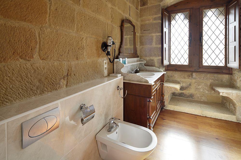 Hotel Saiaz Hotela Getaria