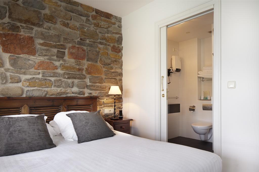 Hotel Saiaz Hotela Getaria